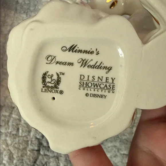 Lenox Disney Showcase Wedding Figurine - Picture 3 of 3